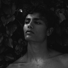 Vigilante. Photograph, and Portrait Photograph project by Lupe de la Vallina - 07.16.2018