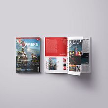 Revista For you Gamers. Un projet de Design graphique de Raúl Lucas Herreros - 20.07.2018