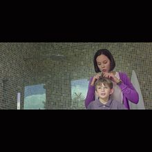Comercial "Loción L.O.P". Un progetto di Cinema, Postproduzione fotografica, Produzione audiovisiva e Pubblicità di Jennifer Socorro Gil - 08.08.2016