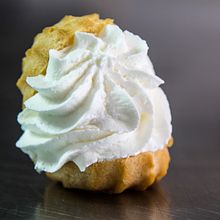 DELICIAS - Confitería. Projekt z dziedziny Projektowanie graficzne, Projektowanie logotypów i Fotografia produktowa użytkownika Borja Díaz - 22.07.2018