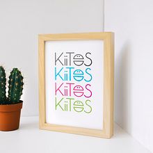 IDENTIDAD CORPORATIVA: KIITOS. Een project van  Br, ing en identiteit y  Naming van María Mateo - 29.07.2018