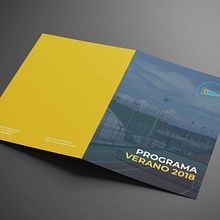 Díptico Actividades Club de Tenis. Graphic Design project by Jon Ander Vázquez Merchán - 06.15.2018
