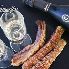 Fotografía de Torreznos para Cárnicas Sierra de Toranzo; Marca Toranzitos. Product Photograph project by Cristina Arellano García - 08.31.2018