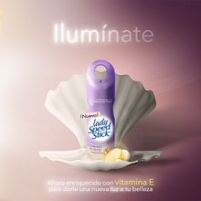 Lady Speed Stick Aclarado Perfecto Ein Projekt aus dem Bereich Kreativität, Kunstleitung, Design, Produktdesign, Grafikdesign, Werbung und Fotoretuschierung von Christian Pithalua - 14.03.2014