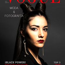 Práctica editorial de moda y creación de una revista. Editorial Design, Studio Photograph, Fashion Photograph, and Photo Retouching project by Irene García - 09.04.2018