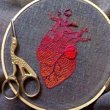 Corazón. Embroider project by Brenda Paola Cristán García - 09.07.2018