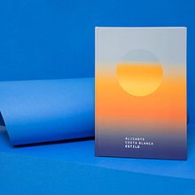 Libro Alicante Costa Blanca Estilo . Cop, writing, Creativit, Art Direction, Design, Editorial Design, Graphic Design, Bookbinding, and Traditional illustration project by Araceli Ruiz - 09.08.2018