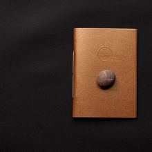 A Kind of Longing - fotolibro. Photograph, Fine Arts, and Bookbinding project by analiaorezzoli - 09.09.2018