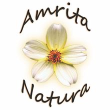 Publicidad e ilustraciones AMRITA NATURA. Un proyecto de Bellas Artes, Diseño, Diseño de logotipos, Diseño gráfico e Ilustración digital de Mª José López Benedito - 14.09.2018