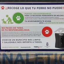 CAMPAÑA RECOGE LO QUE TU PERRO.... Un projet de Design , Conception d'affiches, Conception éditoriale, Design graphique , et Publicité de Gabriela Argibay - 19.04.2016
