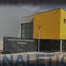 CARTELES CENTRO DEPORTIVO MUNICIPAL VALDELUZ. Un projet de Direction artistique, Design , Conception éditoriale , et Design graphique de Gabriela Argibay - 19.03.2017