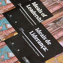 Folleto desplegable: “Ideias de Liderança: Obras-primas das Coleções do Museu Aga Khan”. Graphic Design project by uauh! comunicación gráfica - 09.20.2018