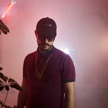 Dellafuente "Demonia" Videoclip . Film, Video, TV, Color Correction, YouTube Marketing, Creativit, Video Editing, Photographic Lighting, and TV project by Adri Sola - 10.19.2017