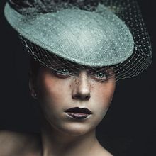 Mi Proyecto del curso: Retoque fotográfico de moda y belleza con Photoshop. Photograph, Photo Retouching, Fashion Photograph, Portrait Photograph, and Digital Photograph project by rebeca castillo dragone - 11.16.2018