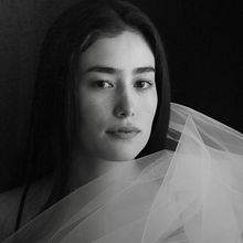 Mi Proyecto del curso: Fotografía de moda y retoque digital. Un progetto di Fotografia di moda, Fotografia, Fotografia in studio e Fotografia di ritratto di Isabella Tobar - 15.10.2018