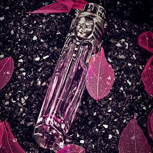 Fotografía Womanity. Art Direction, and Product Photograph project by Sandra Milena Valero - 10.26.2018