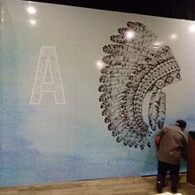 Instalación e impresión . Direção de arte, Design, e Design de interiores projeto de Juan Pintor - 30.10.2018