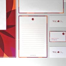 Magool - Logo + Identidad corporativa. Un proyecto de Br, ing e Identidad y Diseño de Diego Torner - 04.11.2018
