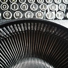 Diseño Editorial - libros y revistas. Un progetto di Design editoriale di Gabriel Cupolo - 07.11.2018