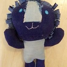 Mi Proyecto: reciclaje con Jeans. Leo el León Ein Projekt aus dem Bereich Spielzeugdesign und Design von 3-D-Figuren von Giuliana Gadea - 08.11.2018