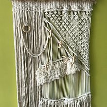 Mi Proyecto del curso: Introducción al macramé: creación de un tapiz decorativo. Creativit project by Anastacia Eme - 11.15.2018