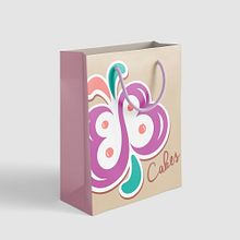 EB CAKES. Graphic Design project by Gabrielle Valencic Rey - 11.18.2018