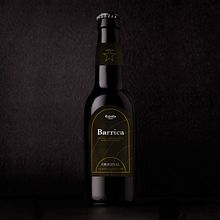 Barrica Lager Beer - diseño etiqueta. Br, ing, Identit, and Packaging project by Elisenda Farrés - 06.01.2018