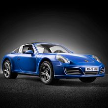 Playmobil Porsche 911 Targa 46Nuevo proyecto. Photograph, Studio Photograph, Product Photograph, and Photographic Lighting project by Adrián Limón Rivera - 11.19.2018