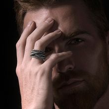 Jewelry For Man With Models. Photograph, Fashion Photograph, Product Photograph, and Portrait Photograph project by Adrián Limón Rivera - 11.20.2018