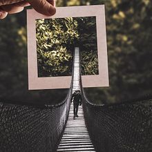 Escapando de la foto . 3D de Paula Alonso Montenegro - 11.22.2018