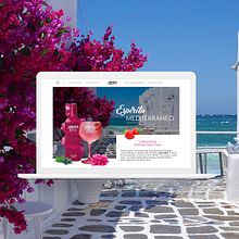 Landing page de Larios Rosé edición limitada Ein Projekt aus dem Bereich Nähen, Kreativität, Webentwicklung, Kunstleitung, Design, Grafikdesign, Interaktives Design, Webdesign, Digitales Marketing, Verpackung, Werbung und UX / UI von Lola Téllez - 03.12.2018