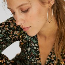 DITSY FLOWERS STRIPES FOR STRADIVARIUS . % Carola Sol tarafından hazırlanan Yaratıcılık, Tasarım, Baskı, Geleneksel illüstras, Ve on projesi - 08.09.2018