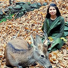 Aquí va mi proyecto, es un videoclip para una canción que compuse hace algún tiempo. El proyecto era mas ambicioso pero creo que como tu dices a veces menos es más.. Un proyecto de Vídeo de Luis R - 17.12.2018