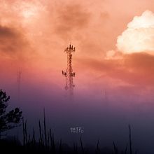 Tecnología Salvaje. Een project van  Br, ing en identiteit, Redactioneel ontwerp, Fotografie, L y scaping van Jorge Vasquez - 14.12.2018