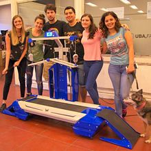 R-CAN Dispositivo de rehabilitación canina . Un progetto di Product design e Design industriale di Christian Calafell - 01.12.2018