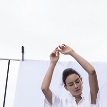 White is the new white. Fashion Photograph project by Francisco Sanmiguel Hermida - 10.21.2018