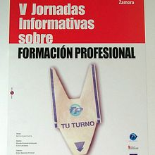 V Jornadas Informativas "Formación Profesional" 2002. Poster Design, and Graphic Design project by Álvaro González Pérez - 02.20.2002