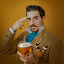Beber es un placer, pero más con dos dedos de frente. Un projet de Créativité, Photographie de studio, Photographie de portrait, Publicité , et Retouche photographique de Irene Gómez - 06.01.2019