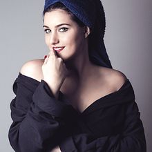 Retoque fotográfico de moda y belleza. Een project van Modefotografie,  Beeldende kunst, Fotografie y Portretfotografie van Liliam Milagros Gómez León - 07.01.2019