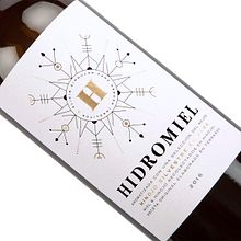 H - Hidromiel . % Eva Arias Breña tarafından hazırlanan Grafik Tasarım, Ve Ambalajlama projesi - 01.08.2018