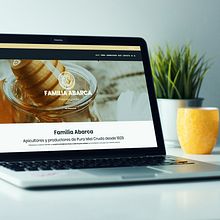 Mieles Abarca | Desarrollo Web - E-Commerce. Desenvolvimento Web, Web Design, Marketing digital, Redes sociais, e UX / UI projeto de Txomi Soriano - 01.11.2018