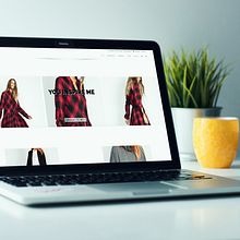 By Iris | Desarrollo Web - E-Commerce. Un proyecto de Desarrollo Web, Diseño Web, Marketing Digital y UX / UI de Txomi Soriano - 01.01.2018