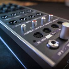 Sound Mixer Wedge. 3D, Jewelr, Design, Product Design, Industrial Design, and Advertising project by Pedro Herrador Román - 01.19.2019