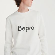 Bepro. Un proyecto de Br, ing e Identidad, Desarrollo Web y Dirección de arte de Sonia Castillo - 21.01.2019