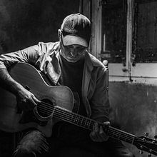 Mi Proyecto del curso: Fotografía de retrato con luz natural (Kleanshot). Photograph, and Music project by Antonio Cansino - 01.23.2019