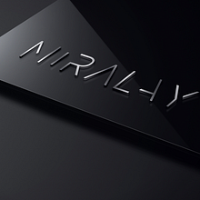 Miralay. Een project van  Br, ing en identiteit,  Art direction y Grafisch ontwerp van Cristina Cia - 23.07.2018