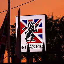 Británico. Un progetto di Br, ing, Br e identit di Goster - 23.01.2019