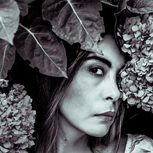 flores . Portrait Photograph project by Marina Marrupe - 01.28.2019