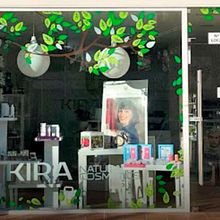 Diseño vinilo. "KIRA Natural Cosmetics". Vector Illustration project by Neri Camos - 10.10.2018