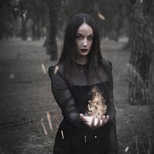 Mi Proyecto del curso: Retoque fotográfico y efectos visuales con Photoshop. Digital Illustration project by dani G - 01.31.2019
